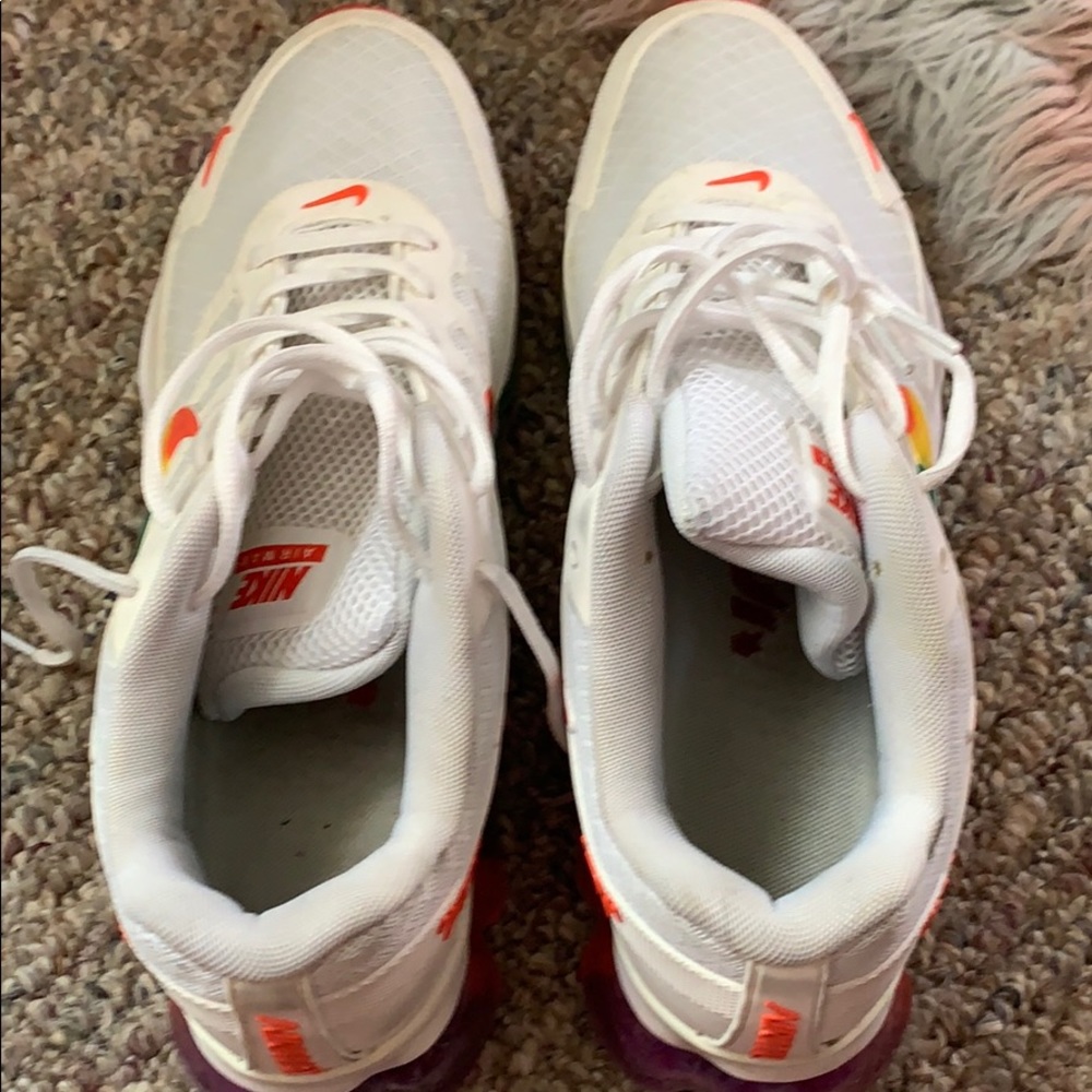 Multi color sneakers unisex